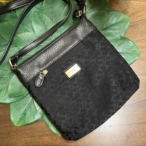Vintage Tommy Hilifiger Black Signature Crossbody Bag